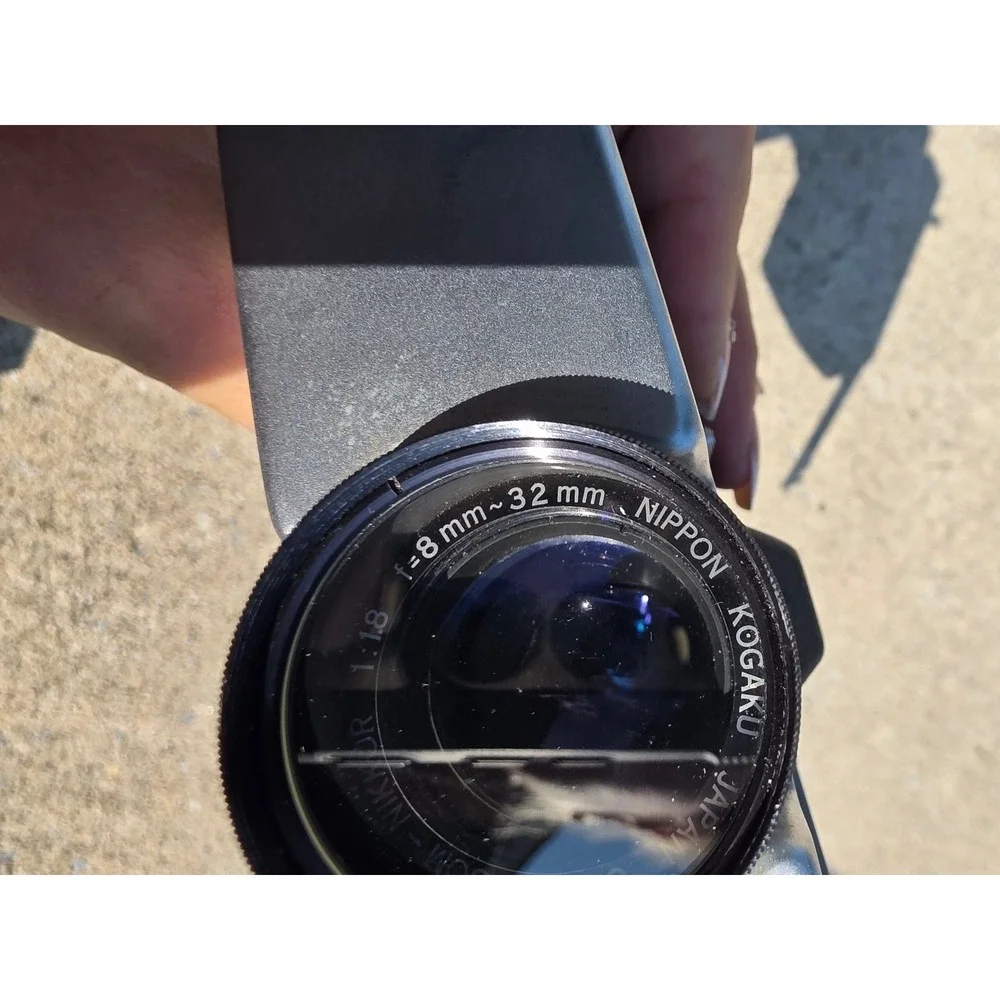 Vintage Nikkorex-Zoom 8 Movie Camera Nippon Kogaku 8mm Cine-Zoom-Nikkor 8-32mm